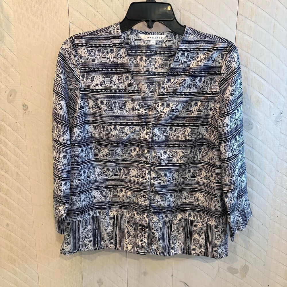 DownEast Elephant Navy and White Patterned Button Silky Blouse small